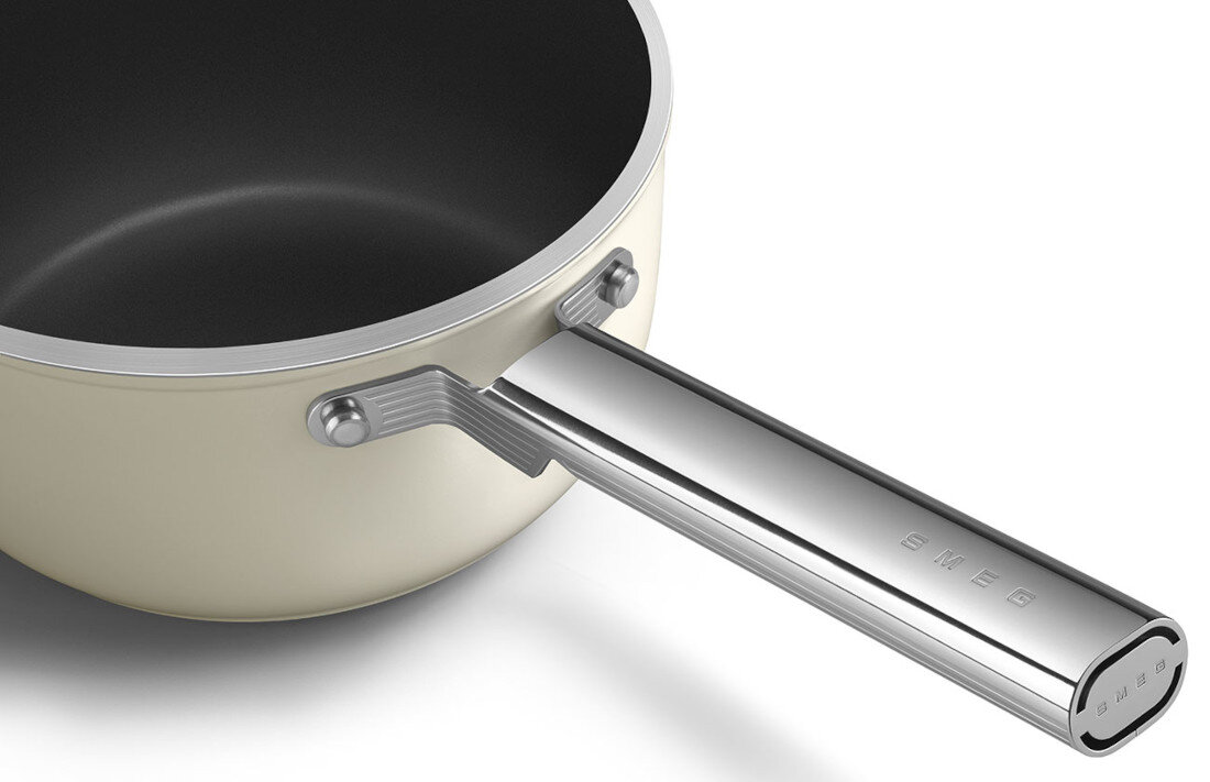 Rondel SMEG 50's Style SPF2012CRM 3.1L Zdrowe przygotowywanie Powłoka ceramiczna Brak PFAS, niklu i metali ciężkich