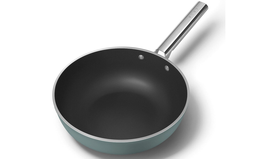 Patelnia wok SMEG WOF3002EGM 30 cm Równomierne nagrzewanie równy rozkład ciepła na całej powierzchni