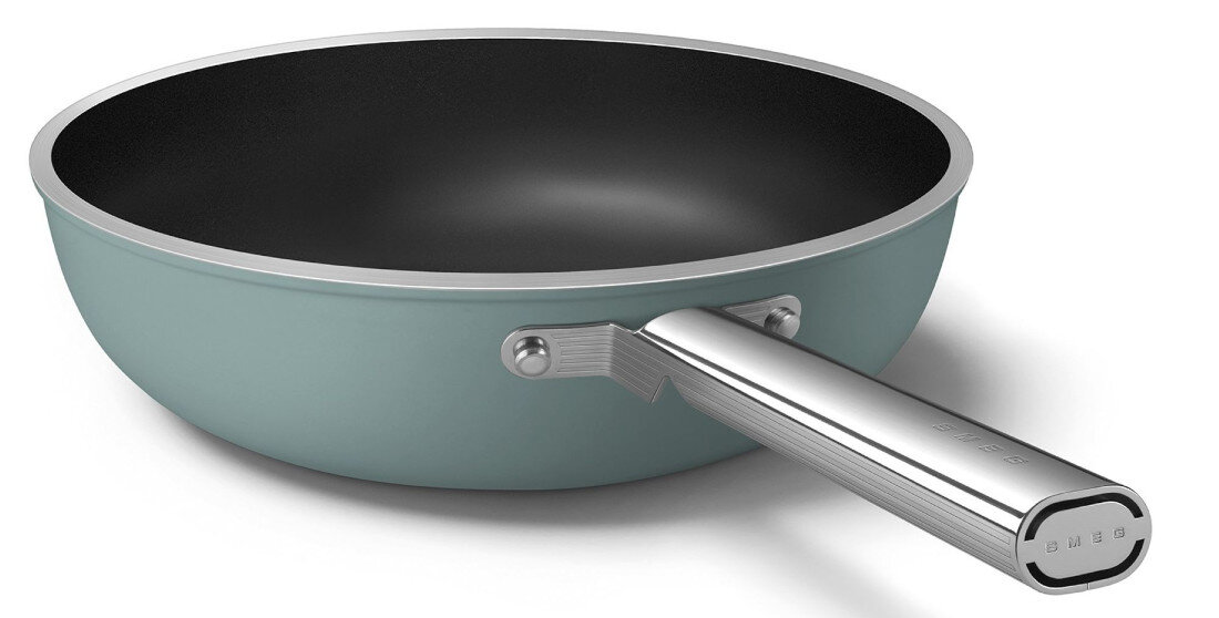 Patelnia wok SMEG WOF3002EGM 30 cm Bezpieczna i wygodna obsługa Uchwyt ze stali nierdzewnej