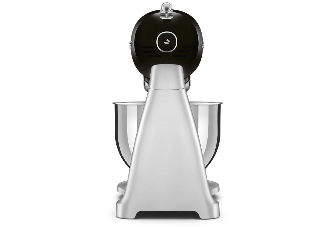 Robot kuchenny planetarny w kolorze czarno-stalowym, widoczny od tyłu. Na górnej części znajduje się logo SMEG.