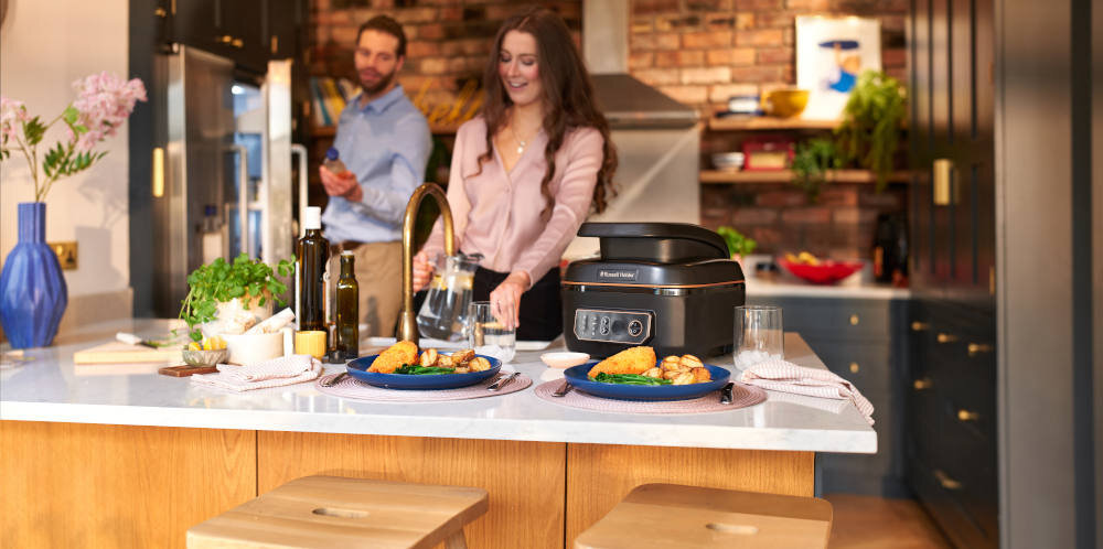 Frytkownica beztłuszczowa RUSSELL HOBBS 26500-56 Air Fryer