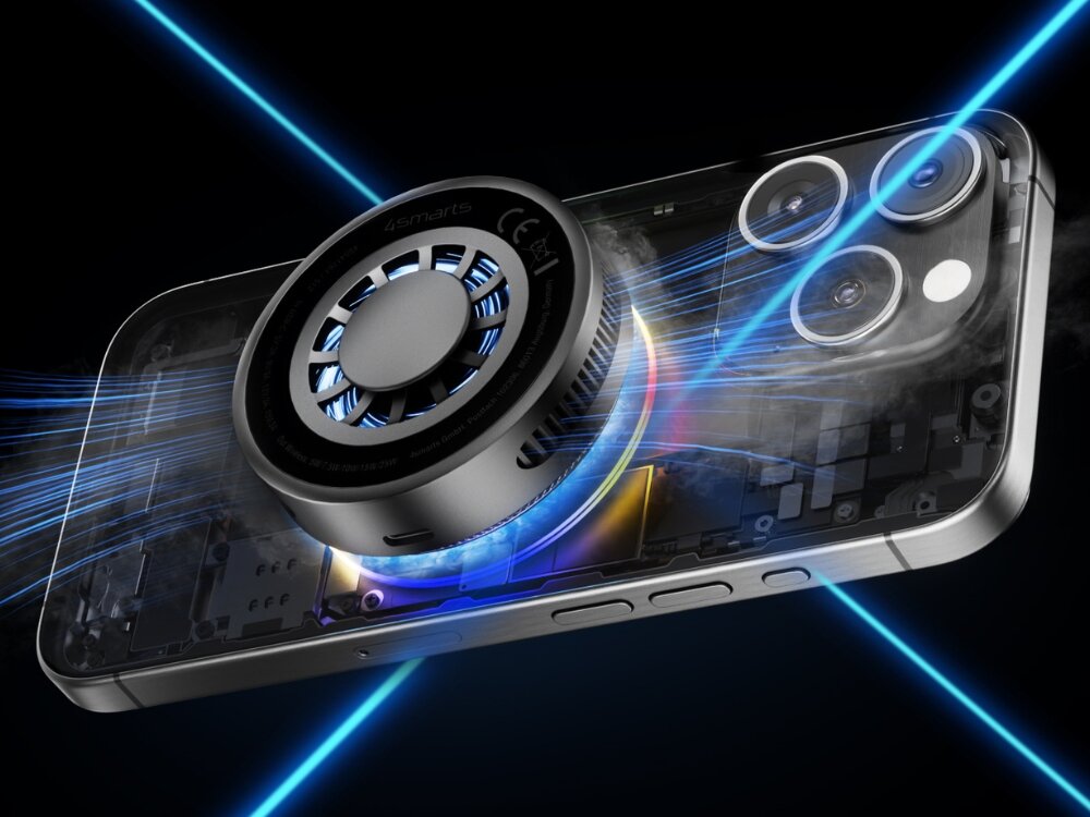 Ładowarka indukcyjna 4smarts 25W Qi2 25 MagSafe RGB
                telefon oparty o podstawkę na biurku silne magnesy kompatybilność z magsafe obrót 360 stopni konstrukcja 2 w 1 Magnetyczna ładowarka bezprzewodowa 4smarts z aktywnym systemem chłodzenia wentylatorem, zamontowana na pleckach smartfona