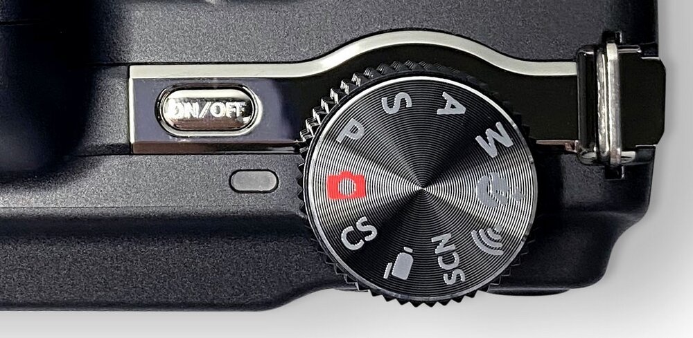 Aparat KODAK AZ528 rozdzielczość bateria stabilizacja zoom af przysłona obiektyw makro ogniskowa 