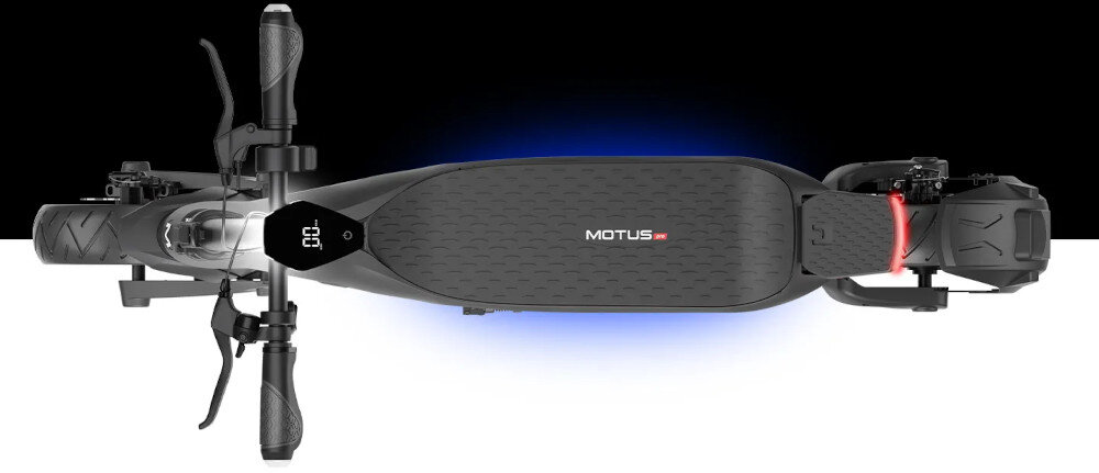 Hulajnoga elektryczna MOTUS Pro 10 Urban 60 km 500W Amortyzacja 10 Grafitowy oswietlenie przednie tylne boczne niebieskie podswietlenie LED podestu odblski na blotniku bezpieczne podrozowanie