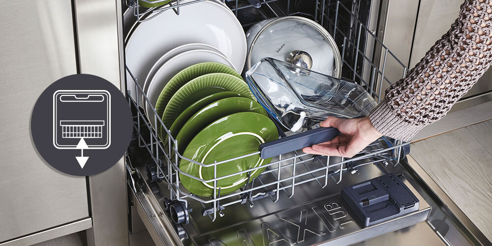 ZMYWARKA CANDY CF 3C7L1S Bezpieczne wysuwanie dolnego kosza wygoda bezpieczeństwo blokada wysunięcia ochrona naczyń