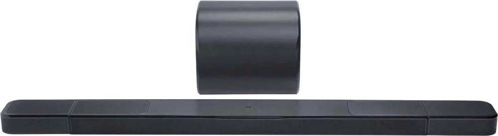 Na obrazie widoczny jest czarny soundbar oraz subwoofer. Oba urządzenia mają nowoczesny, minimalistyczny design.