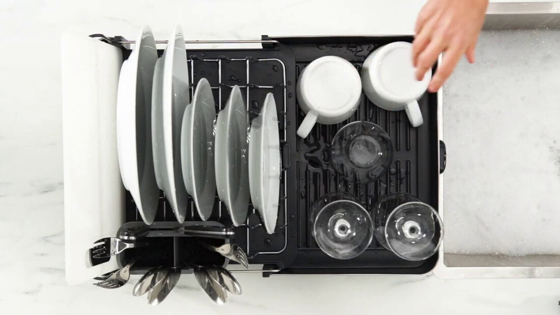 Suszarka do naczyn JOSEPH JOSEPH Extend Steel 85153 szybkie oproznianie latwa obsluga