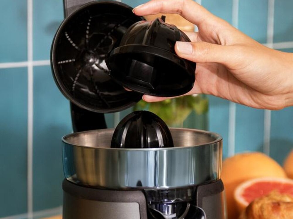 Wyciskarka do cytrusów CECOTEC EssentialVita Hyden 120 Hybrid dwa stożki, ze stali nierdzewnej i z plastiku, dopasowane do urządzenia, większa efektywność