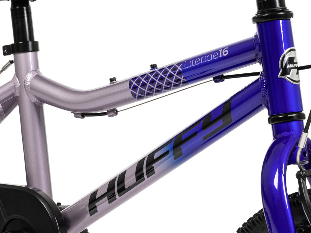 HUFFY Literide Kids rozmiar ramy HUFFY Literide Kids 11-calową aluminiową ramę Rama aluminiowa lekka, wytrzymała i odporna na codzienne użytkowanie Geometria ramy  wzrost typ roweru 100-1200 cm - zbliżenie na ramę na tle natury