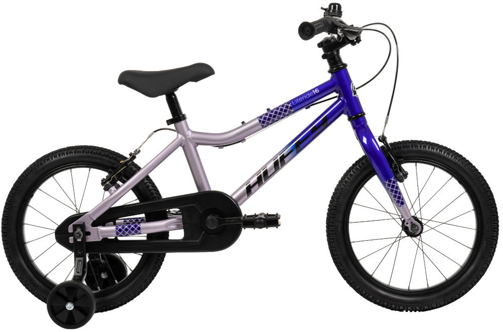 HUFFY Literide Kids konstrukcja korby marki HUFFY Korba duży nacisk na pedały - rower na białym tle pod kątem