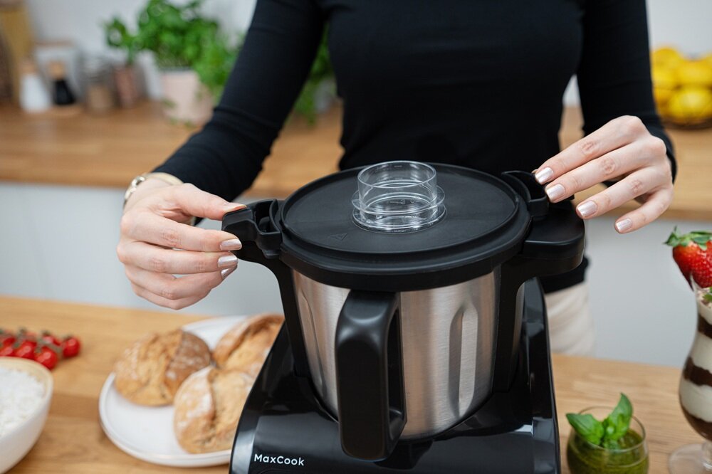 Wielofunkcyjny robot kuchenny ZELMER ZTR2000 MaxCook wysoka moc, bezpieczna praca, stabilna konstrukcja, komfort