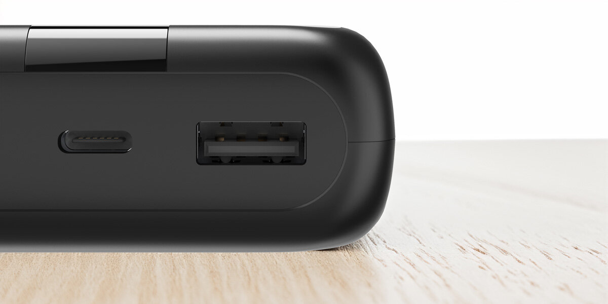 3 gniazda wyjściowe