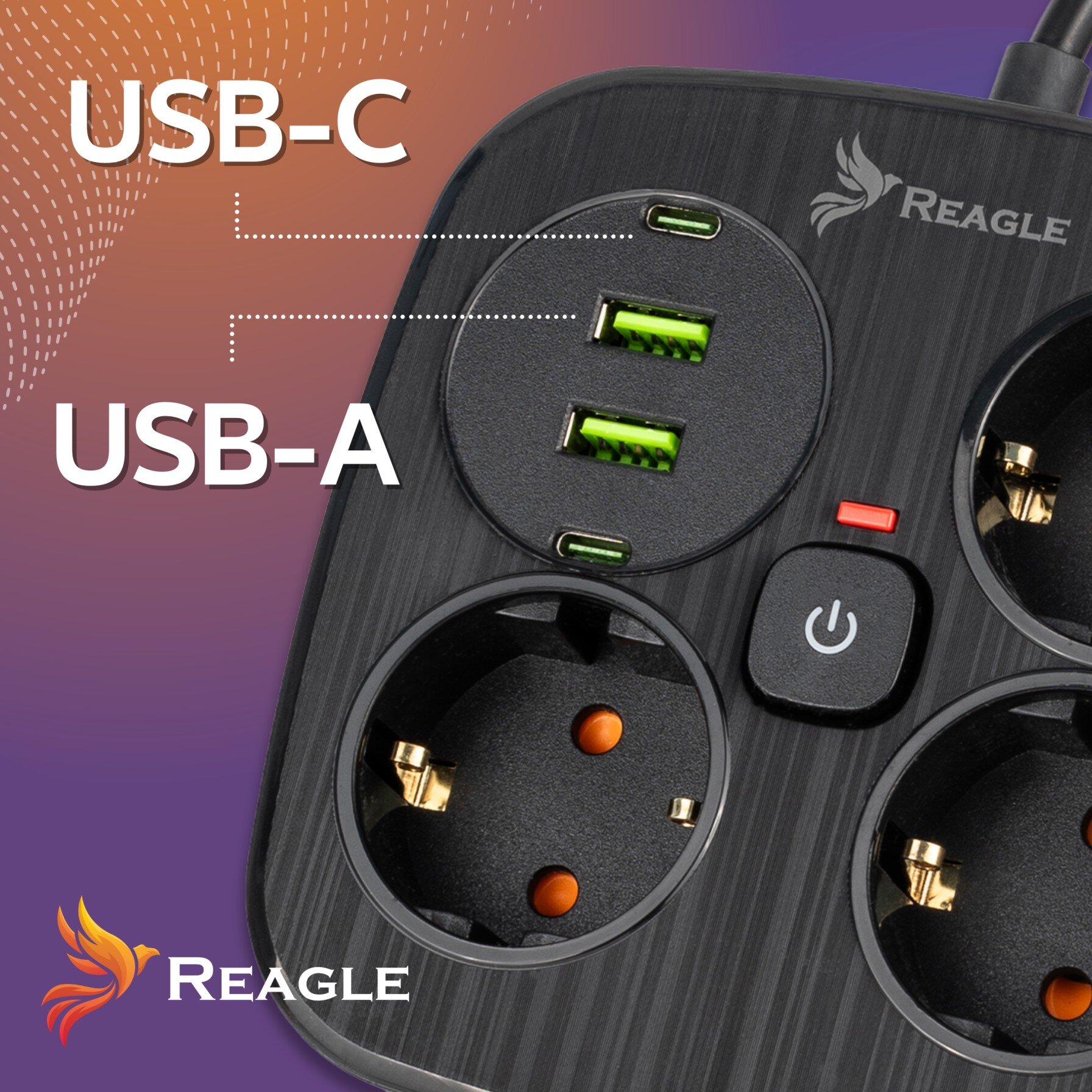Na obrazie widoczna jest listwa zasilająca z trzema gniazdami oraz portami USB-C i USB-A. Logo \'Reagle\' znajduje się w górnym rogu, a obok widoczny jest przycisk zasilania.