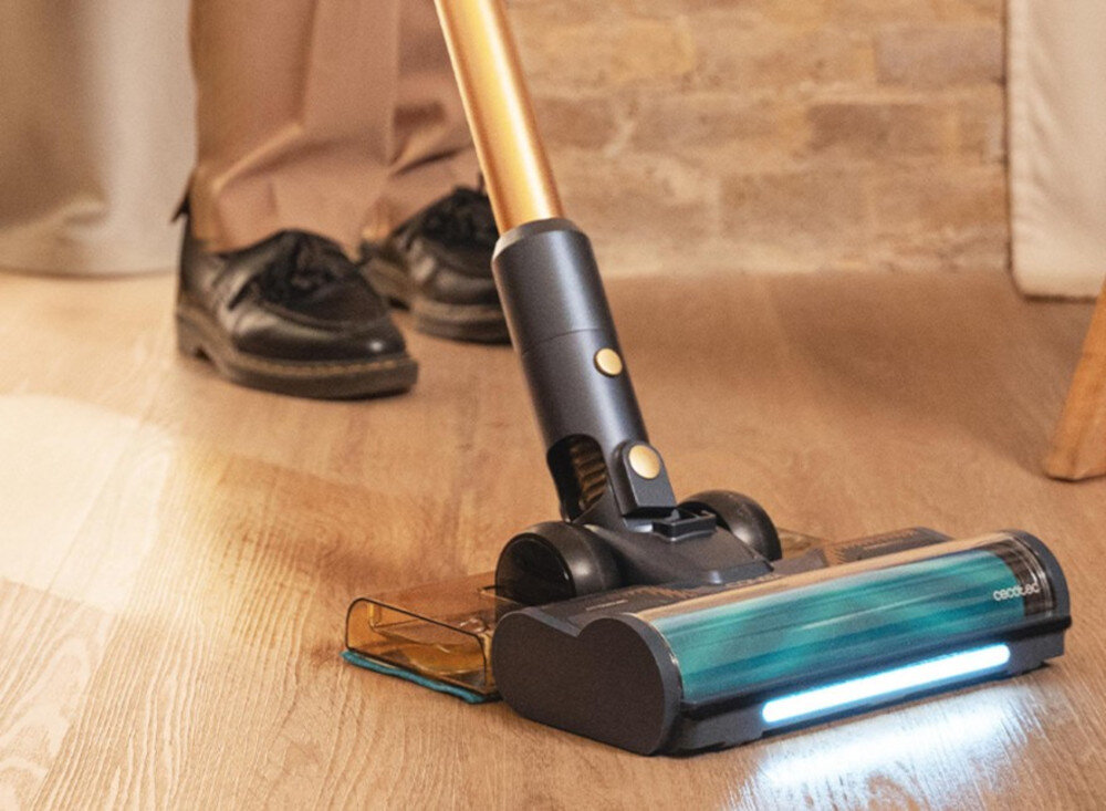 Odkurzacz CECOTEC Conga Rockstar RX70 Aquapet Flex Sprzątanie w dwóch krokach naraz System ErgoWet odkurzanie i mopowanie Elastyczna rura z lampą LED dopasowanie zabrudzenia porządek