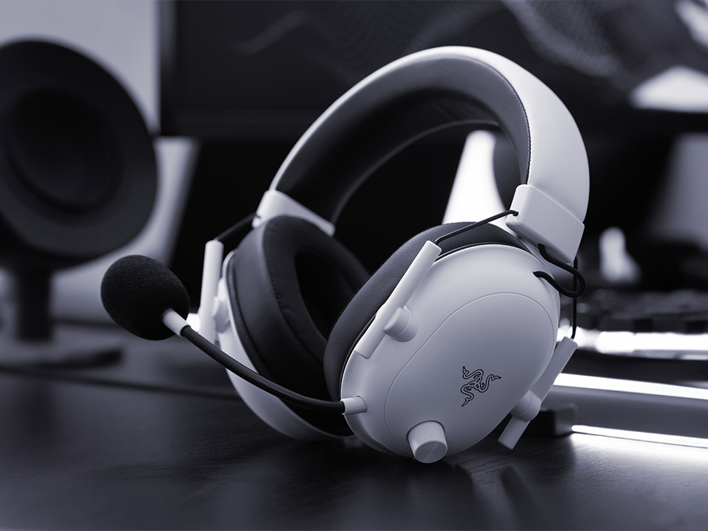 Słuchawki RAZER BlackShark V2 Pro rozgrywek e-sportowych grach wyczynowych codziennych sesjach gamingowych