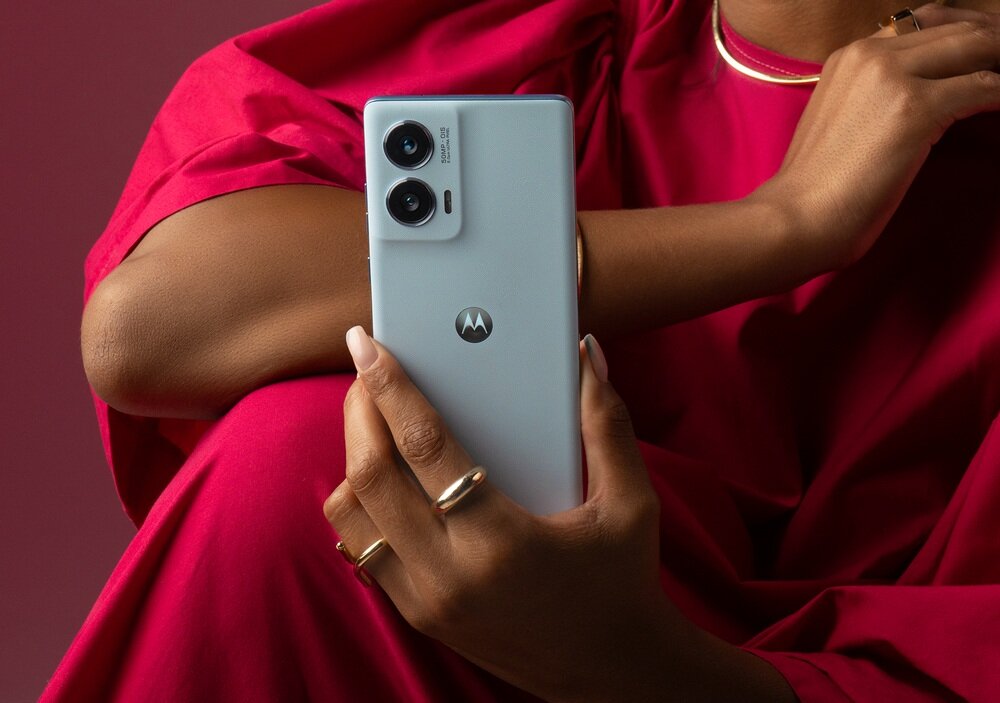 Smartfon MOTOROLA Edge 50 Fusion zapis Dual Capture zdjęcia selfie nagrywanie 