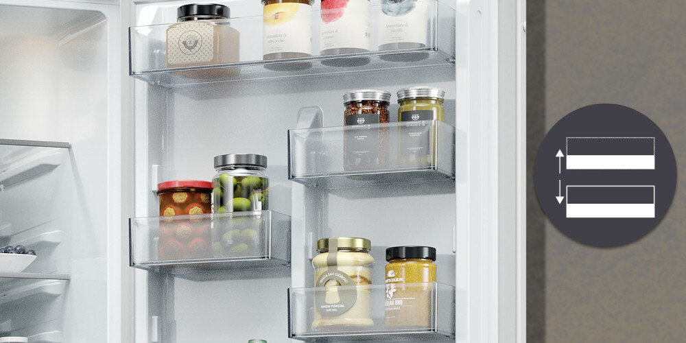 LODÓWKA CANDY ECNBQT3518E FRESCO 400 wizualizacja drzwi otwarte balkoniki półki na drzwiach butelki puszki balkoniki Elastyczne aranżacje konfiguracja