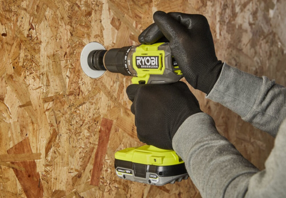 Wiertarko-wkrętarka RYOBI RPD18BL-2C20S silnik bezszczotkowy akumulator Li-Ion napiecie 18 V pjemnosc 2,0 Ah maksymalny moment obrotowy do 52 Nm maksymalna predkosc obrotowa do 1750 obr/min