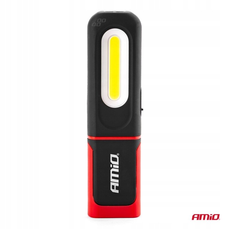 Na obrazie widoczna jest czarno-czerwona lampa inspekcyjna z żółtym paskiem świetlnym na przodzie. Na dolnej części lampy znajduje się logo \'AMiO\'.