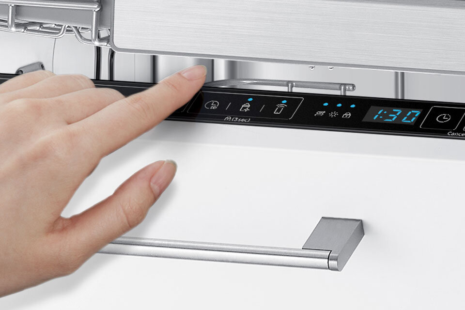 przyspiesza mycie naczyń