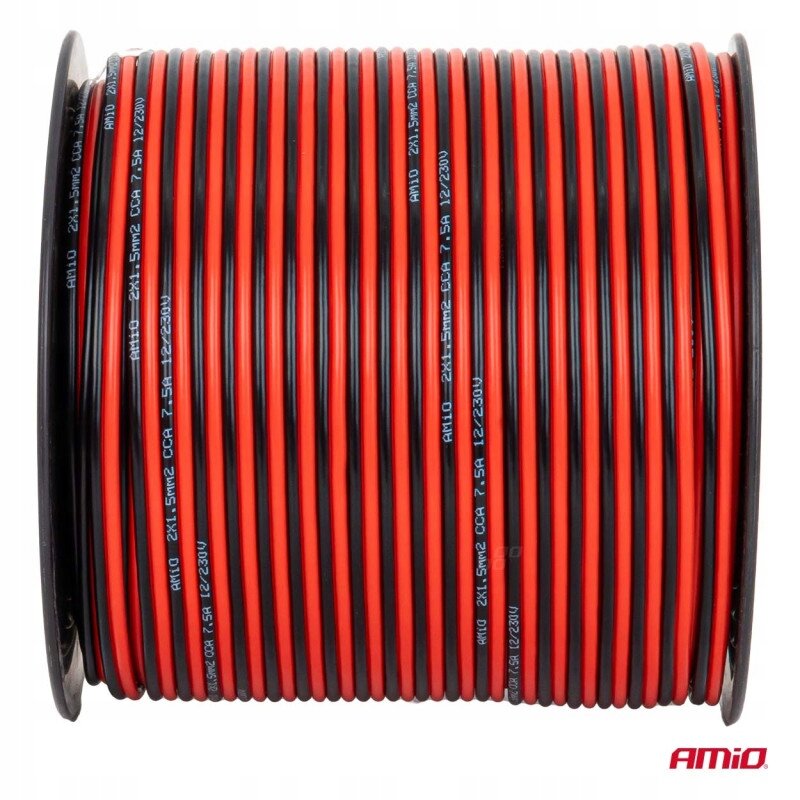 Zdjęcie przedstawia szpulę z nawiniętym czerwono-czarnym kablem głośnikowym. Na kablu widoczny jest tekst: \'AMIO 2X1.5mm2 CCA 7.5A 12/230V\', a w prawym dolnym rogu znajduje się logo \'AMIO\'.