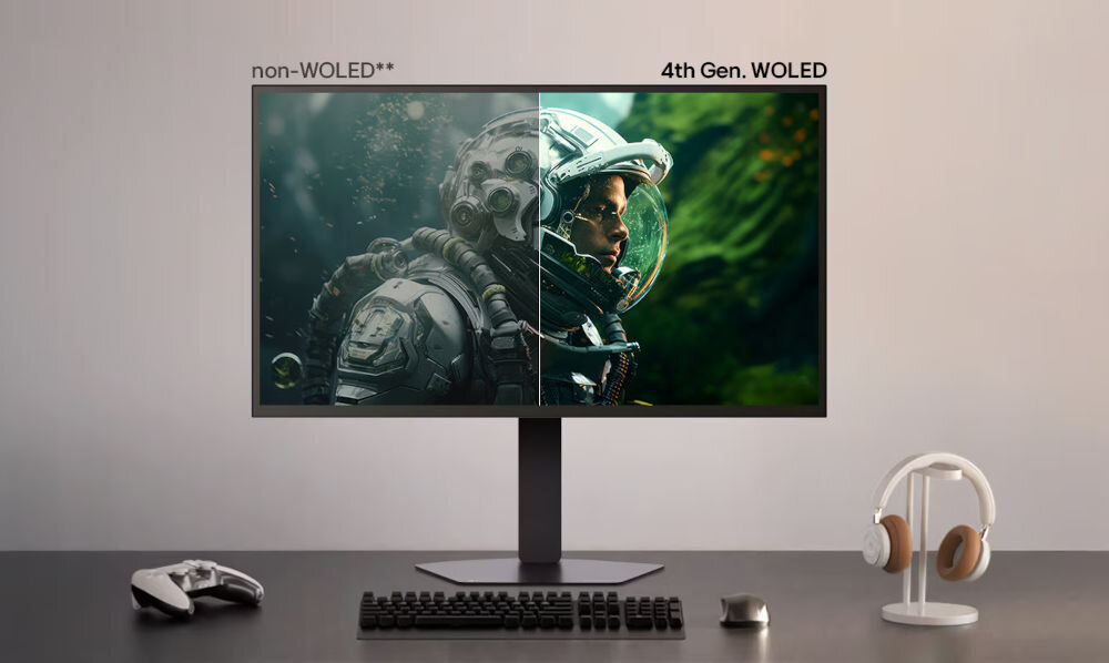 Monitor LG UltraGear 27GX790B-B 26.5 cala OLED 2560x1440px 540Hz 0.02 ms [GTG] prezentacja monitora na biurku jasna ściana Perfect Black, Color Fidelity, certyfikat UL, odwzorowanie barw