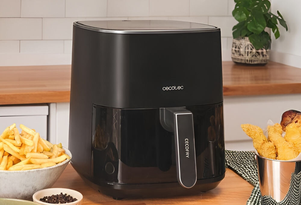 Frytownica CECOTEC Cecofry fantastik 5500 5.5L przygotowanie pysznych potraw jedna łyżka oleju nizsza zawartość tłuszczu silikonowe akcesoria kreatywne gotowanie eksperymentowanie zdrowe wygodne sposoby przyrządzania posiłków 