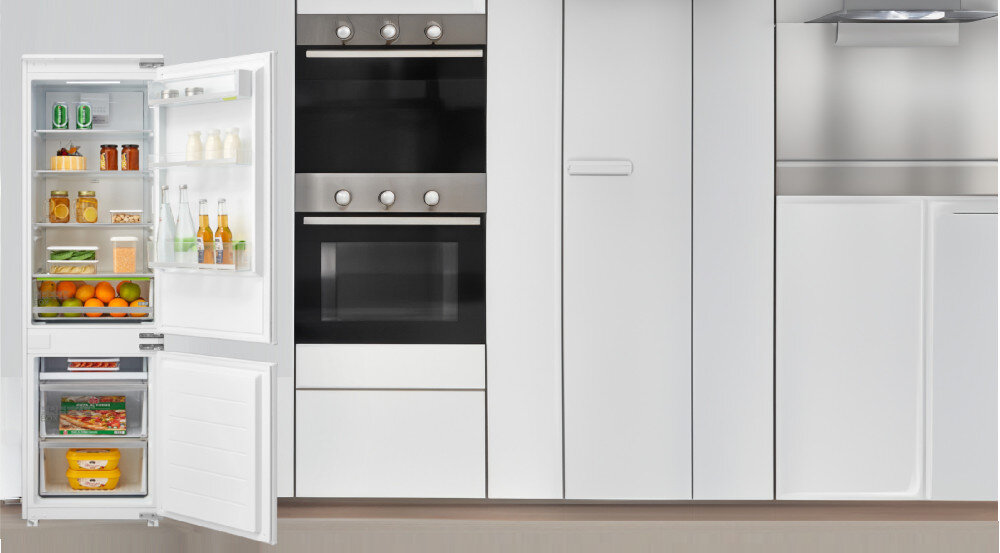 LODÓWKA MIDEA MDRE353FGE01 SYSTEM NO FROST Technologia BEZ LODU SZRONU Metal Cooling SZUFLADA OWOCE WARZYWA STEROWANIE Elektroniczne dłuższa świeżość