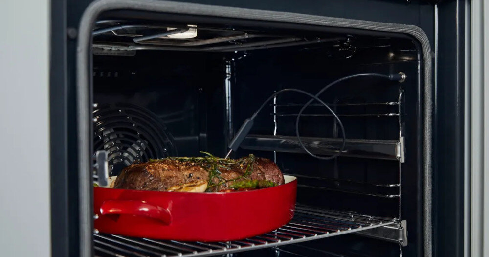 KUCHNIA HISENSE HKS5D70BMPF termosonda precyzyjne wyniki pieczenie mierzenie