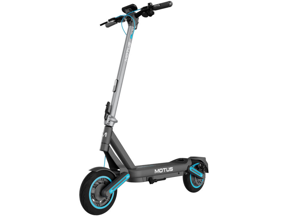 Hulajnoga elektryczna MOTUS Scooty 10 Max 80km 800W Amortyzacja 10 cali hulajnoga na białym tle widoczna od przodu pod skosem norma ochrony IP45 odporność na zachlapania i drobne opady konstrukcja nie jest przystosowana do zanurzenia, intensywnego strumienia wody ani długotrwałego kontaktu z wilgocią