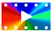Ikona przedstawia biały symbol odtwarzania na tle kolorowego gradientu z efektem kliszy filmowej.