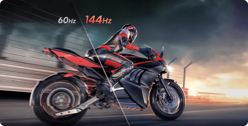 Obraz przedstawia motocyklistę na torze wyścigowym, z podziałem na dwie części: po lewej stronie napis \'60Hz\', a po prawej \'144Hz\'. Motocykl i postać są dynamicznie uchwycone w ruchu, z widocznymi efektami prędkości.
