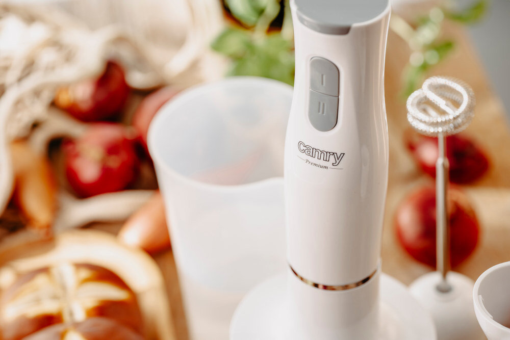 BLENDER ADLER CR 4626 Dwa ustawienia prędkości Dwa tryby pracy dotosowanie szeroki wachlarz potraw od koktajli po kremowe zupy swoboda wygoda komfort