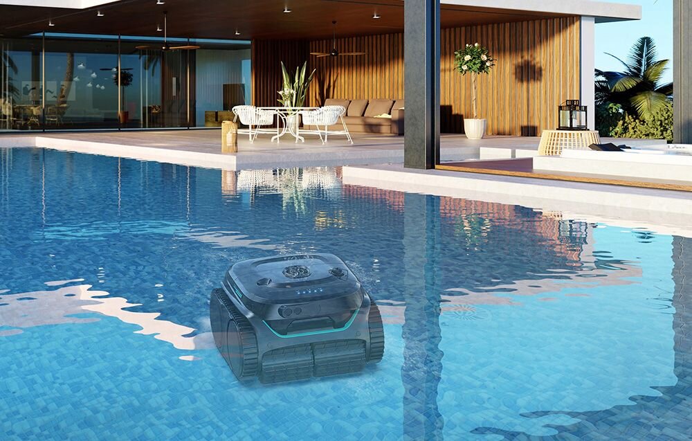 Robot do czyszczenia basenów WYBOT C2PRO, basen, czyste, wysiłek, wygoda, Robot WYBOT pracujący na dnie dużego basenu przy willi.
