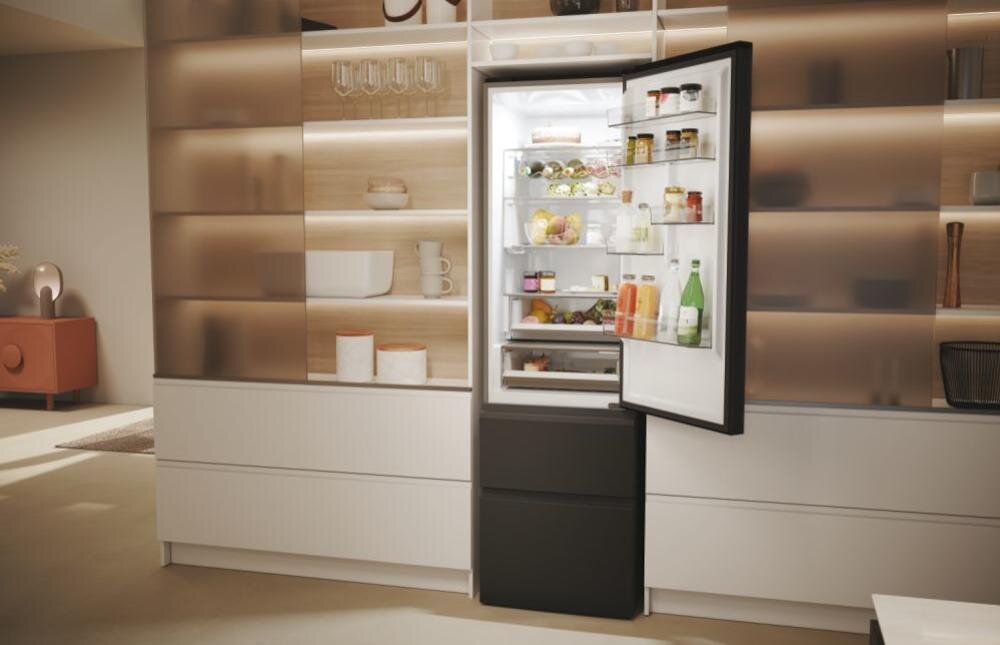 HAIER HTW5620DNPT lodówka funkcjonalność wygląd elegancja wnętrze aranżacja kuchnia ozdoba