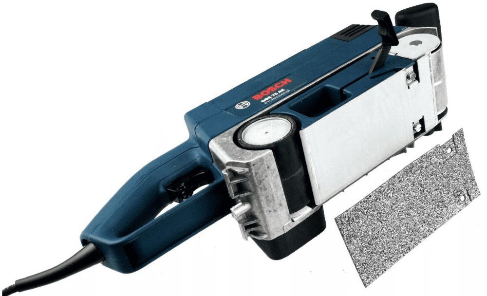 Szlifierka taśmowa BOSCH GBS 75 AE silnik o mocy 750 W system Bosch Electronic umożliwia regulację prędkości obrotowej funkcja BOSCH Heavy Duty przystawka odsysająca bezpośrednie podłączenie pod odkurzacza lub zintegrowany worek na pył