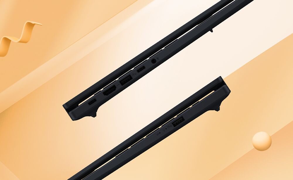 Obraz przedstawia dwa profile boczne laptopa z widocznymi portami, na tle w odcieniach pomarańczowego. Widać różne złącza, w tym USB i HDMI.