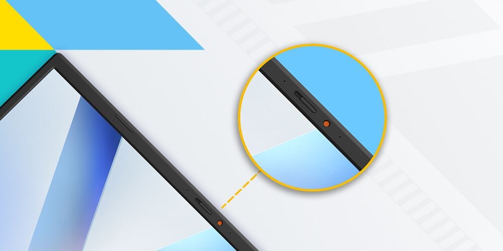 Obraz przedstawia zbliżenie na górną krawędź ekranu laptopa z widocznym przyciskiem i małym pomarańczowym punktem. W tle znajdują się geometryczne kształty w kolorach niebieskim i żółtym.