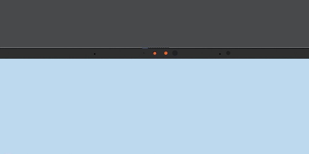 Zbliżenie na górną część ekranu laptopa z widocznymi dwoma małymi pomarańczowymi diodami i kamerą internetową na czarnym tle.