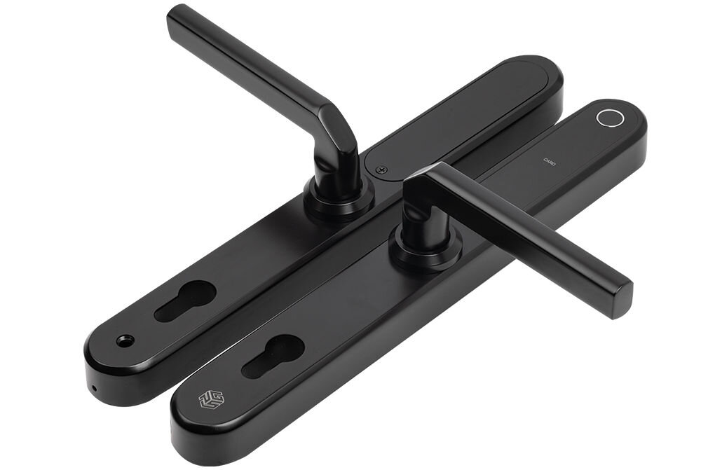 Klamka PSG Tappo 92, WiFi, zdalne, goście, elastyczność, Dwa czarne panele inteligentnego zamka ułożone obok siebie.