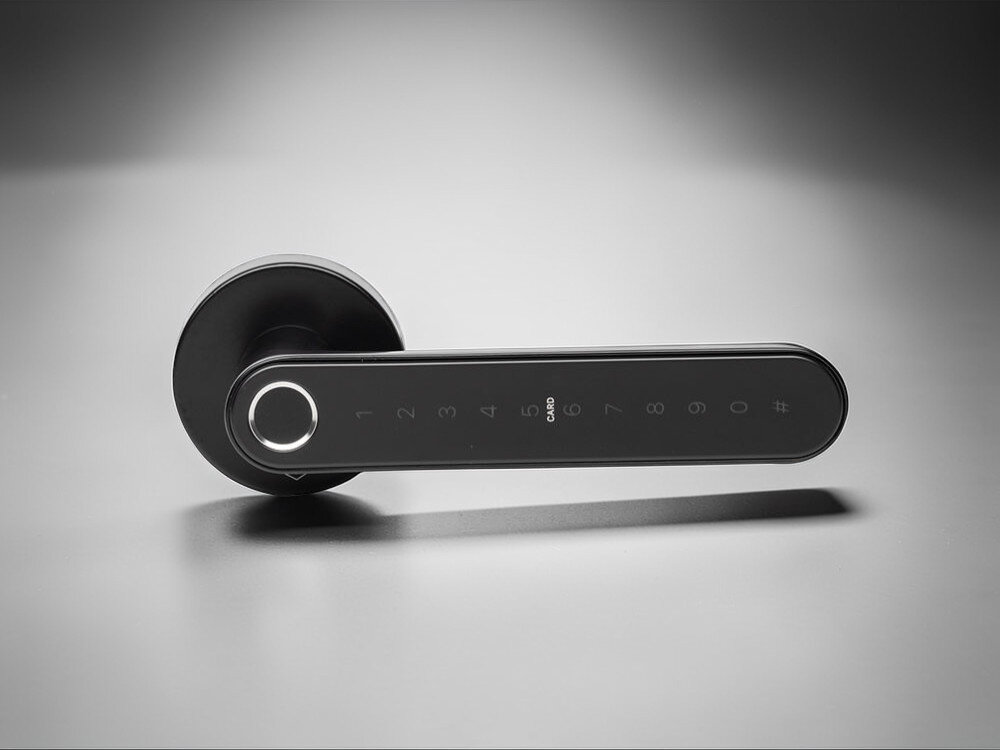 Klamka PSG Luma 63.821 Czarny, modernizacja, szyldy, montaż, estetyczna, Front klamki smart z klawiaturą numeryczną i skanerem biometrycznym