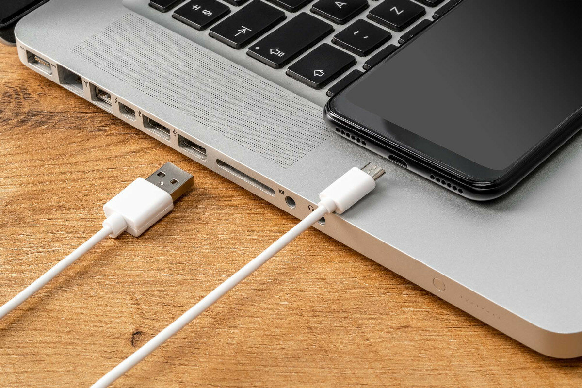 Kabel USB - Micro USB GÖTZE & JENSEN 1,2 m
