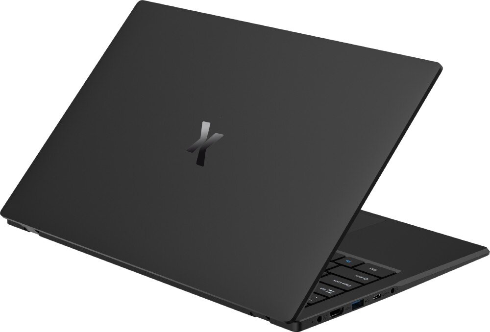 Czarny laptop z widocznym logo na pokrywie. Klawiatura i porty są częściowo widoczne.