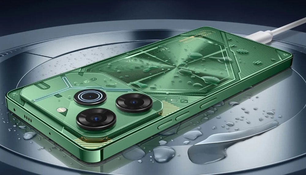 Smartfon TECNO Pova 6 Pro Dynamic-Light 