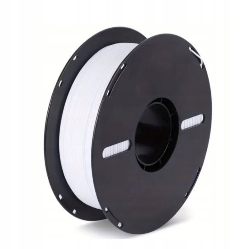 Na zdjęciu widoczna jest czarna szpula z nawiniętym białym filamentem. Szpula ma otwory umożliwiające podgląd ilości pozostałego filamentu.