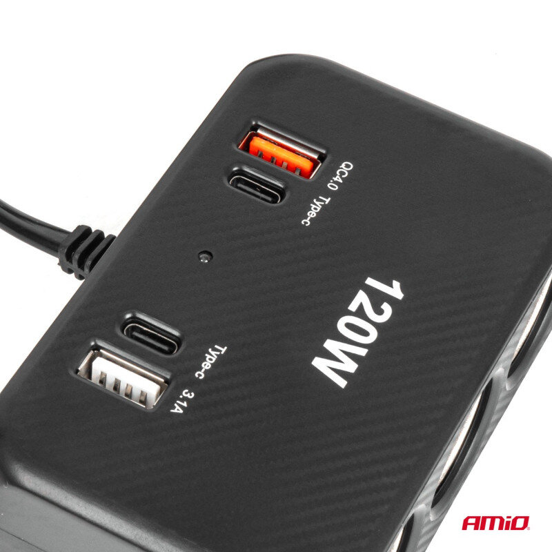Czarny rozdzielacz gniazda zapalniczki z trzema portami USB, oznaczonymi jako \'Qc4.0 Type-C\', \'Type-C 3.1A\', oraz \'120W\'. W prawym dolnym rogu widoczne jest logo \'AMiO\'.