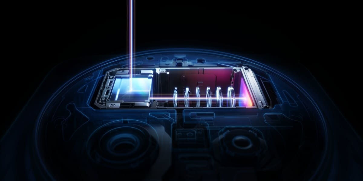 Zaawansowana optyka ZEISS z szklanymi soczewakami. Teleobiektyw ZEISS oferujący wyjątkowe zbliżenie i bezstratny ZOOM