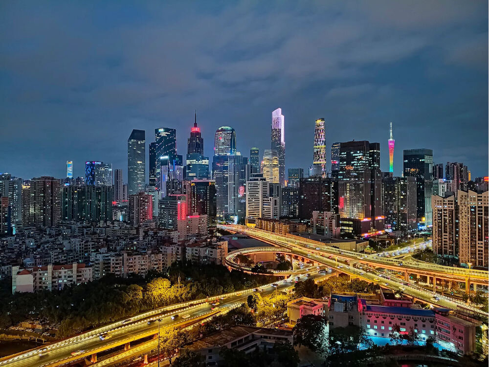 Smartfon VIVO V50 Lite 5G 8/256GB 6.77 120Hz sensor Sony IMX882 50 MP Aura Light 