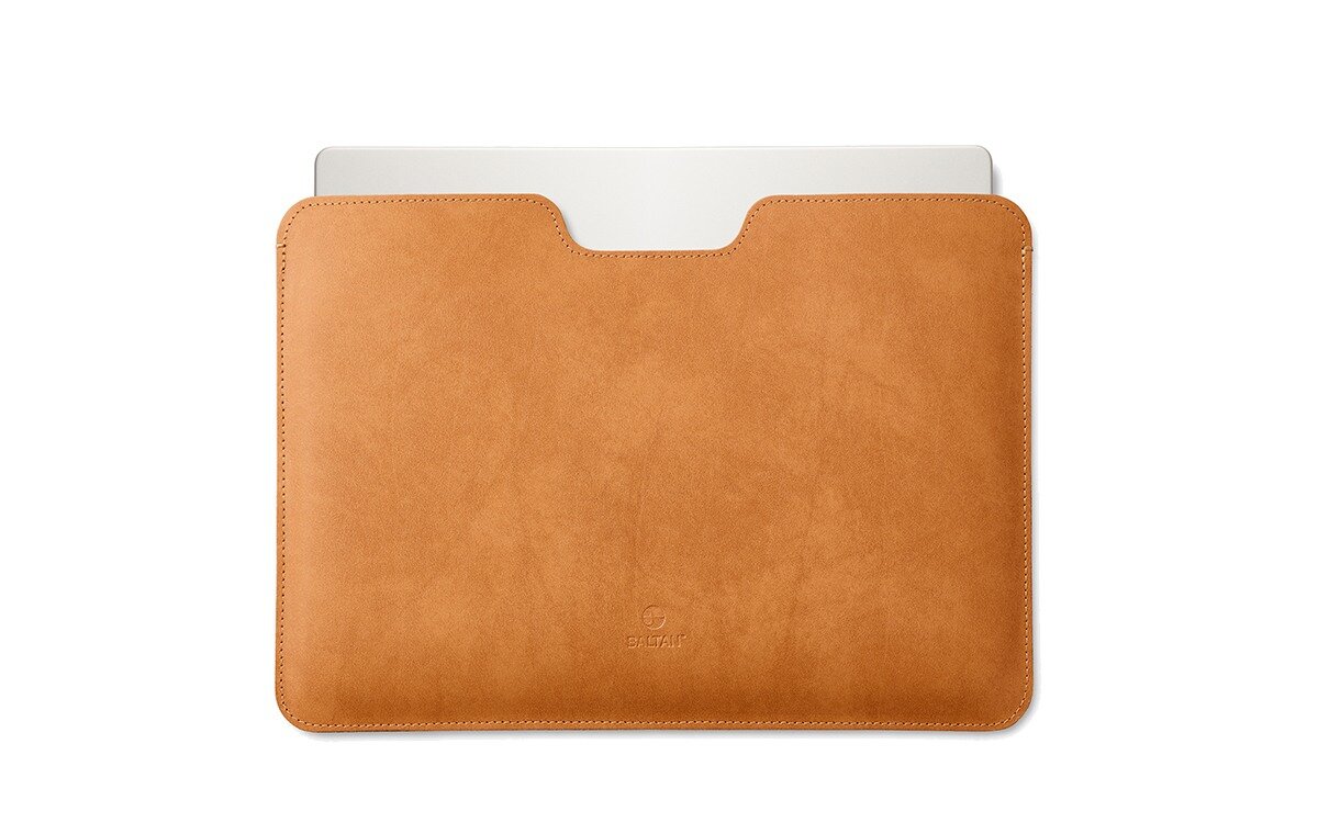 Etui skórzane Baltan Razor od frontu,  brązowe skóra wytrzymałość ochrona