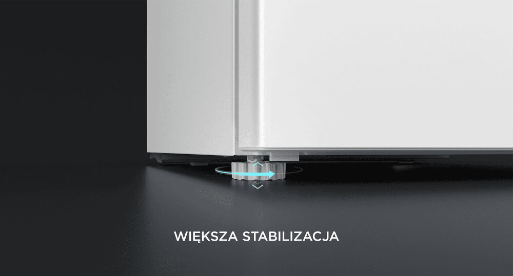 LODÓWKA TCL RF092DWE0 Na grafice pokazano dolny narożnik białej lodówki TCL z regulowaną stopką, pod którą naniesiono strzałki wskazujące możliwość obrotu i zmiany wysokości. Na środku u dołu znajduje się napis „WIĘKSZA STABILIZACJA”, a drobny tekst pod nim informuje, że zdjęcie ma charakter poglądowy regulowane nóżki poziomowanie lodówki stabilne ustawienie prawidłowe działanie wygodne zamykanie drzwi małe pomieszczenia oszczędność miejsca